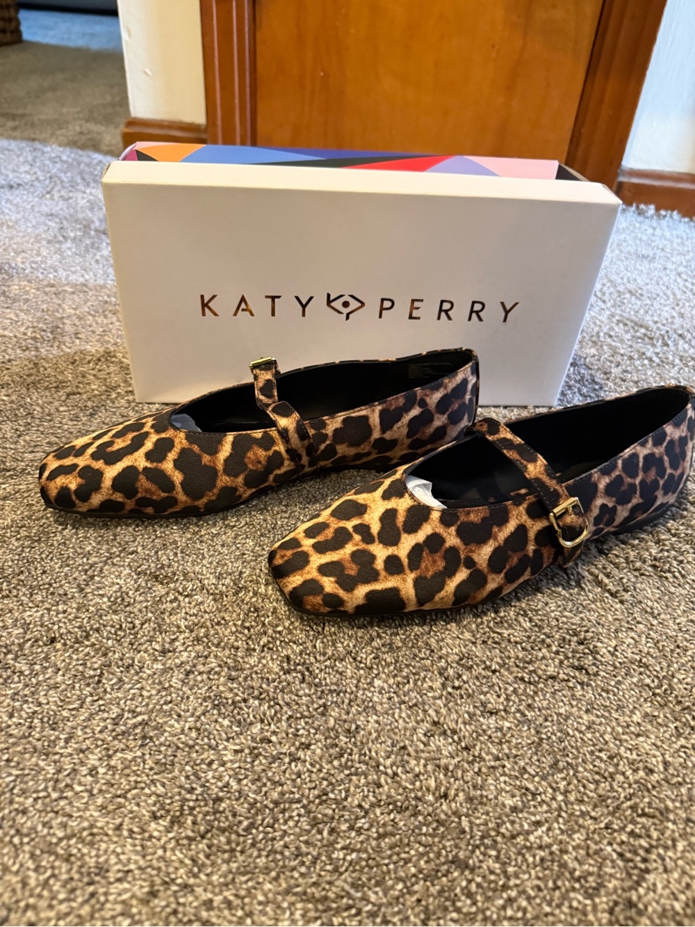 NEW Katy Perry Collections Leopard Print Mary Jane Flats - Brown - Picture 2 of 5